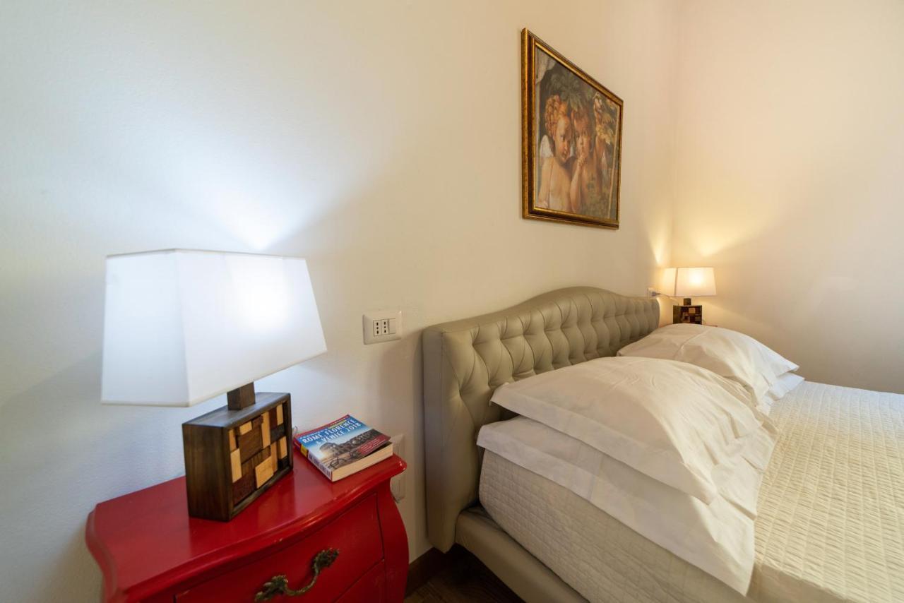 Apartamento Residenza Santa Croce Florencia Exterior foto
